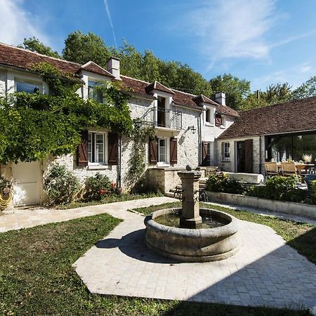 Le Riad Bourguignon Ouanne Bagian luar foto