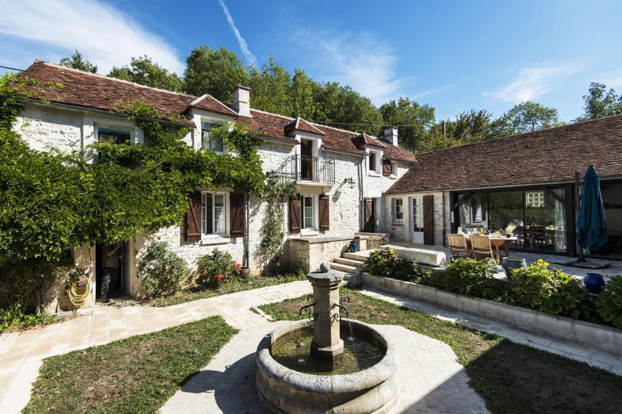 Le Riad Bourguignon Ouanne Bagian luar foto
