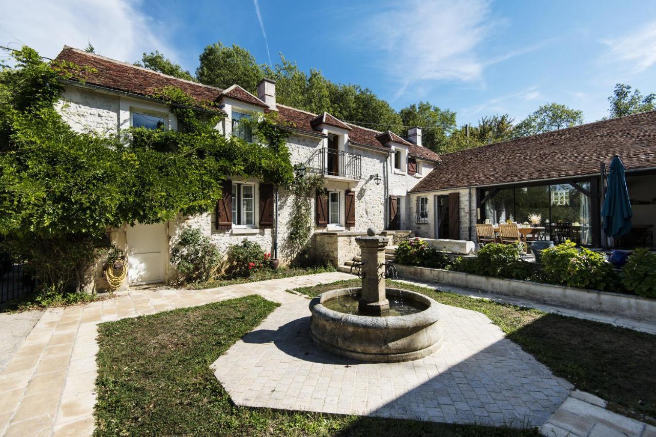 Le Riad Bourguignon Ouanne Bagian luar foto