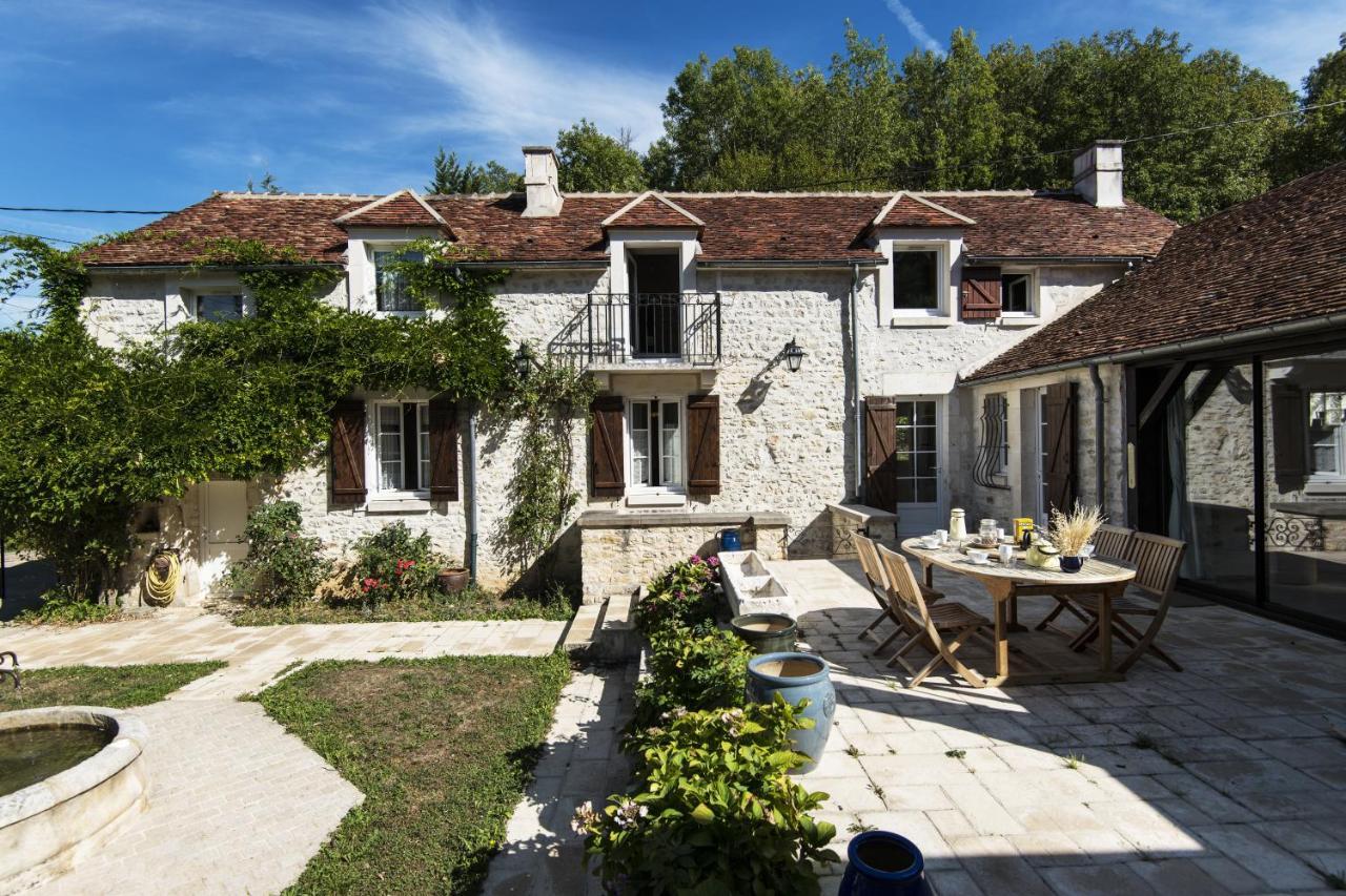 Le Riad Bourguignon Ouanne Bagian luar foto