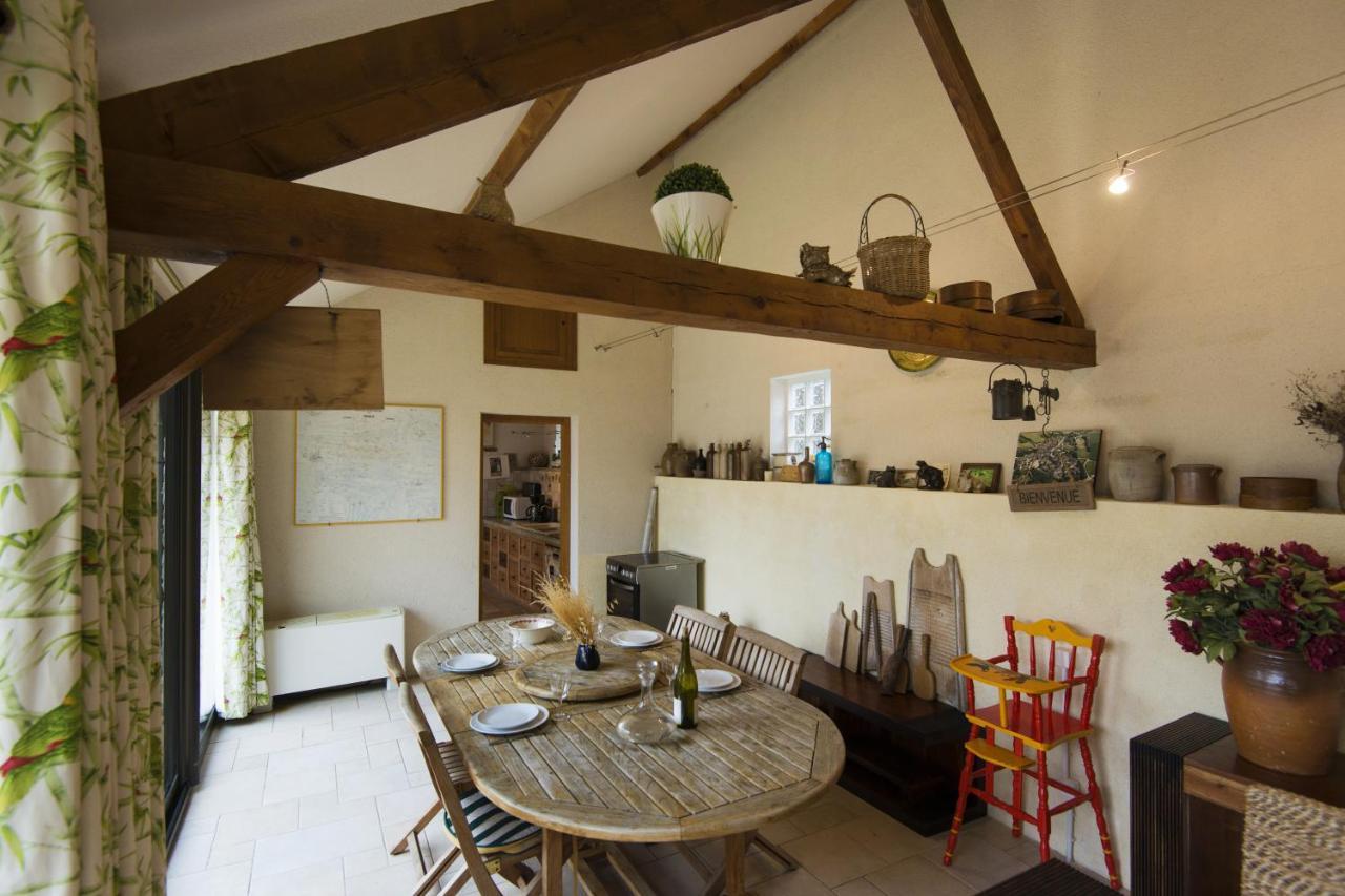 Le Riad Bourguignon Ouanne Bagian luar foto