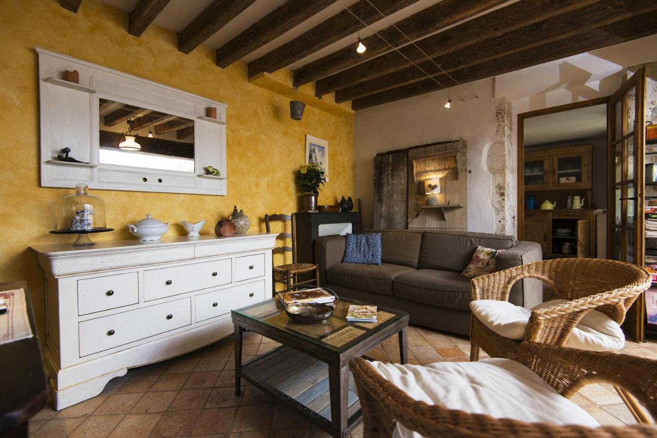 Le Riad Bourguignon Ouanne Bagian luar foto
