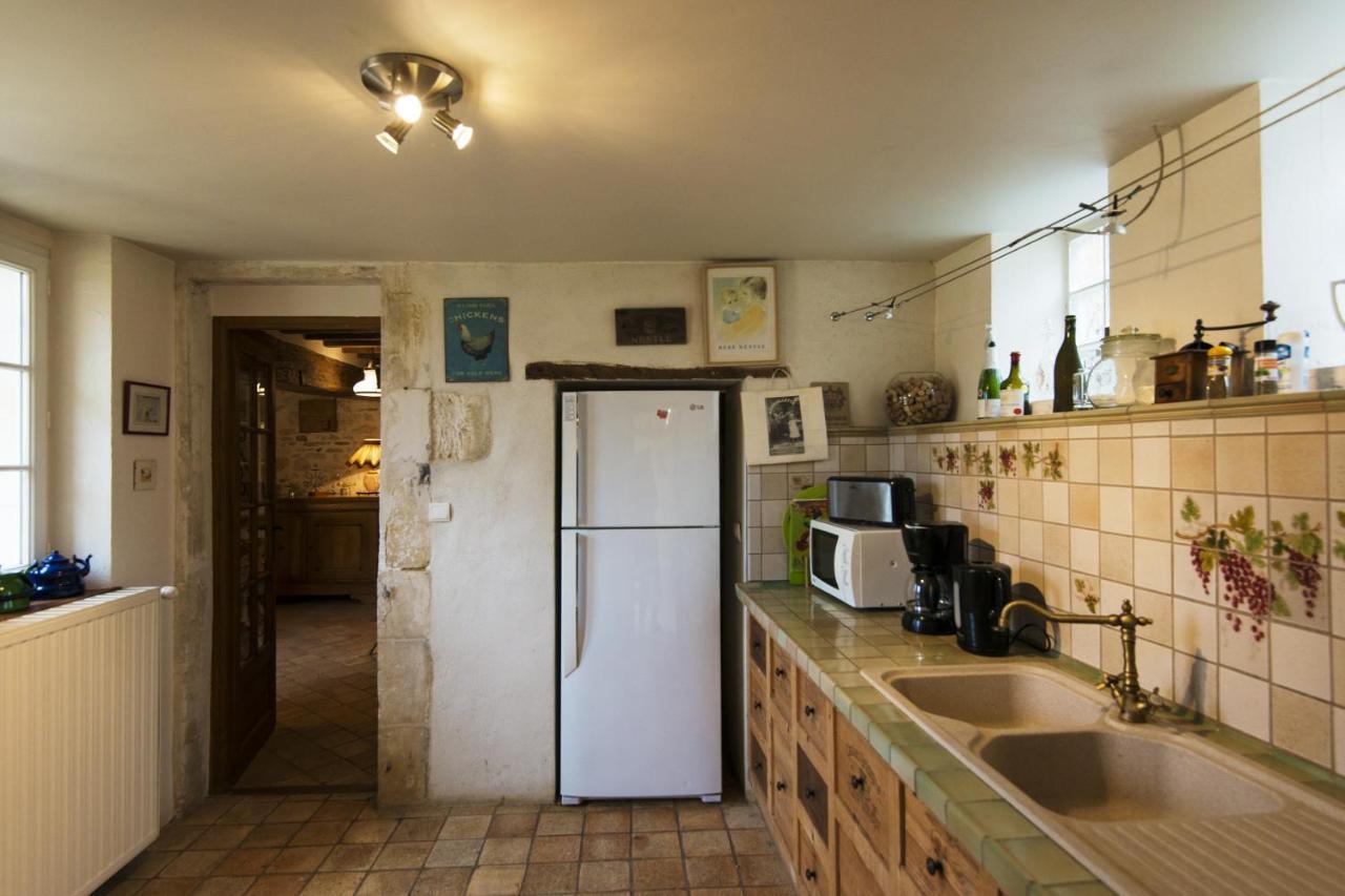 Le Riad Bourguignon Ouanne Bagian luar foto